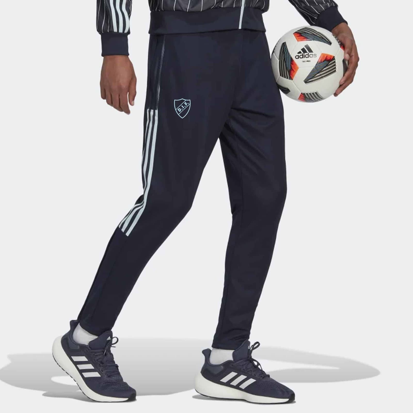Adidas Adidas byxor DIF sköld - undefined 1 - DJURGÅRDSBUTIKEN