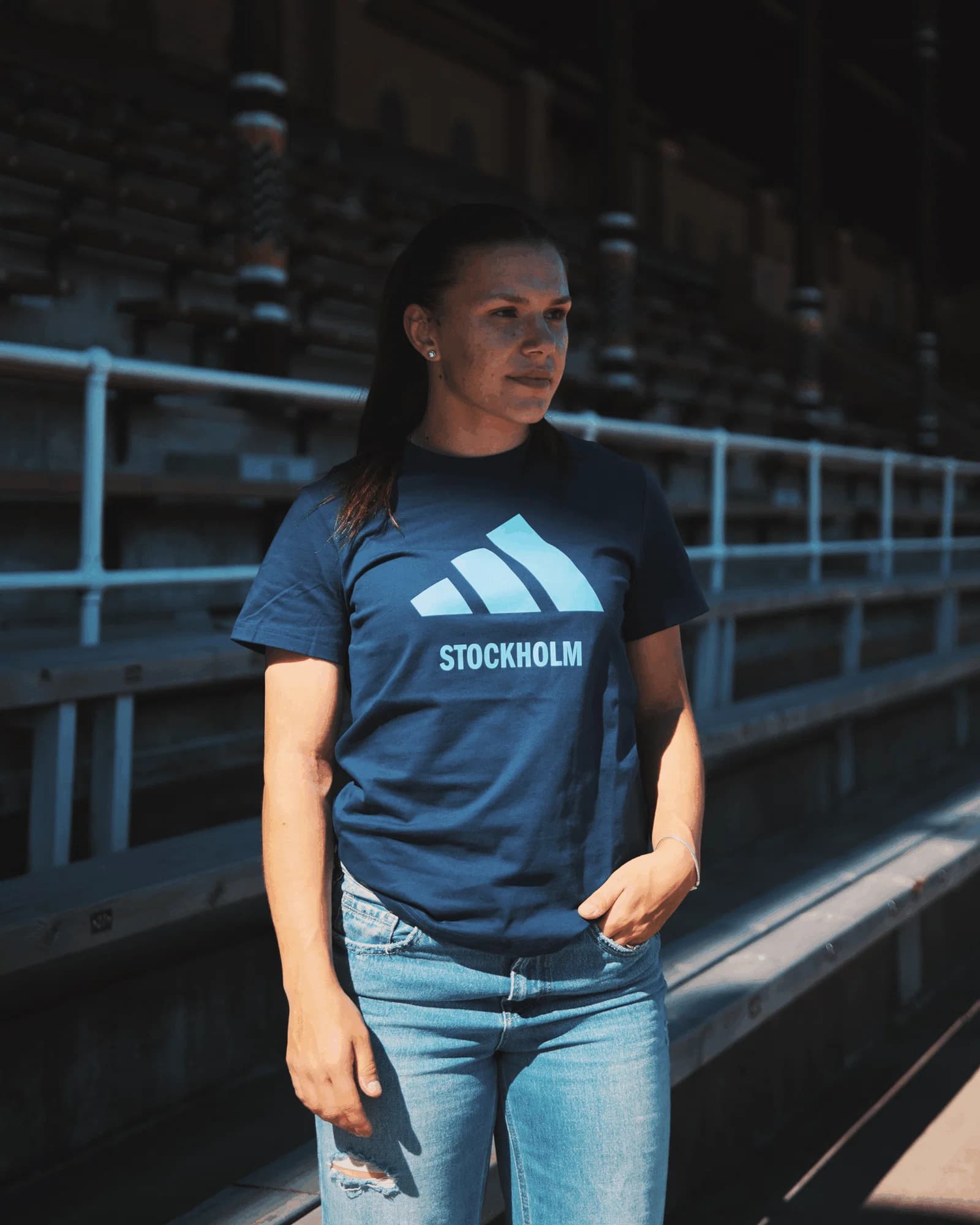 Adidas Adidas T-shirt logo Stockholm dam - undefined 2 - DJURGÅRDSBUTIKEN