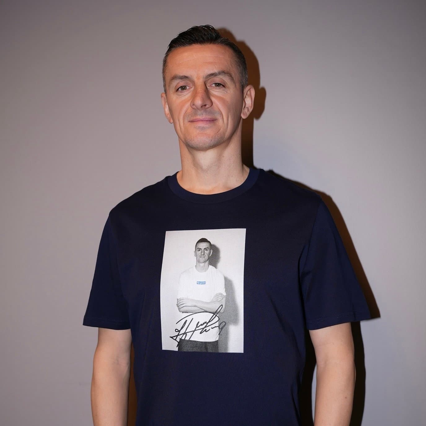 T-shirt T-shirt Haris Radetinac - undefined 1 - DJURGÅRDSBUTIKEN