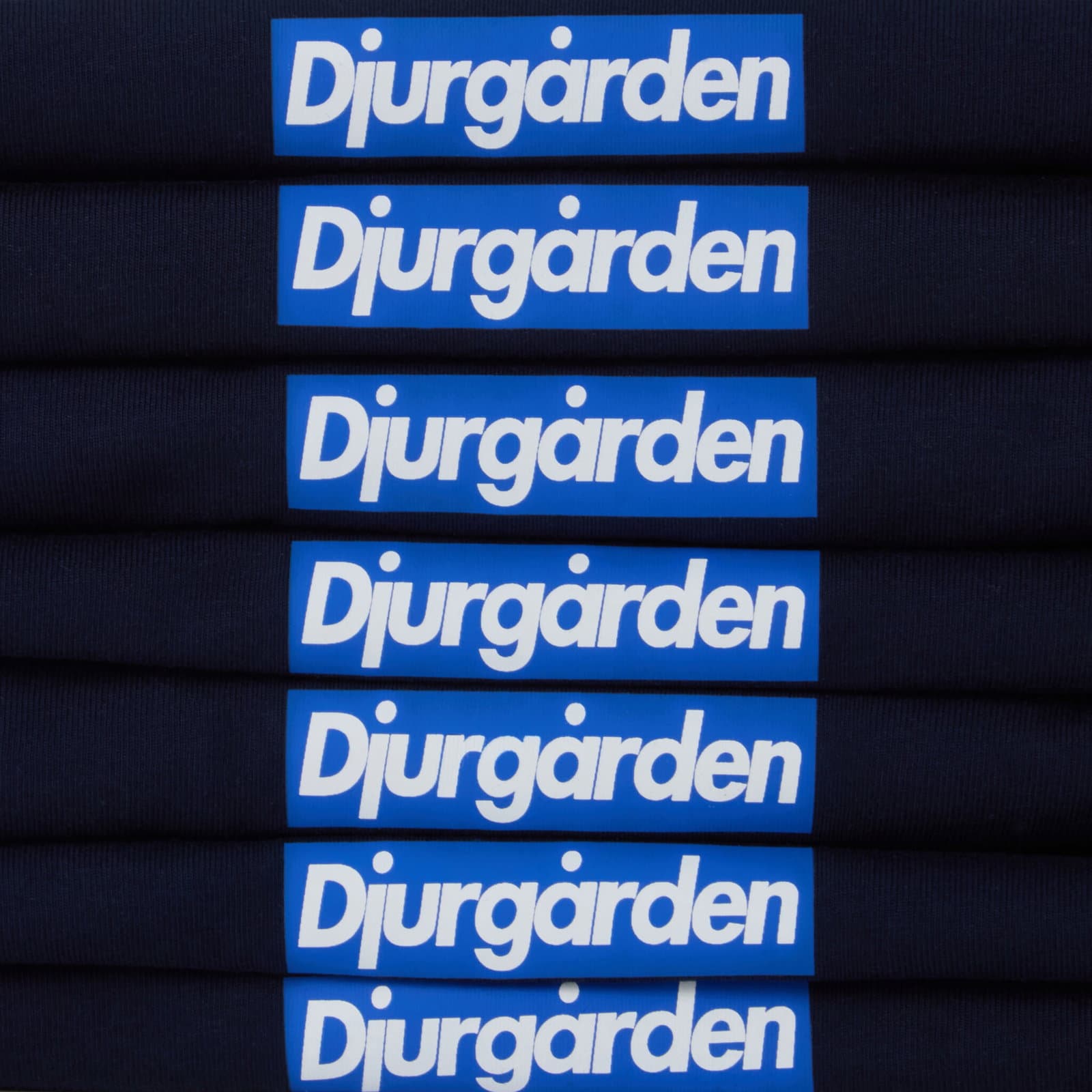 T-SHIRT T-SHIRT DJURGÅRDEN BOX LOGO - undefined 2 - DJURGÅRDSBUTIKEN